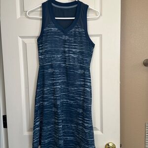 Super cute sporty type athleta inspired dress